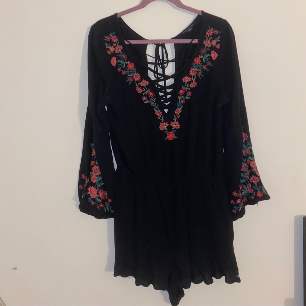 Flowy Sleeve Flower Romper